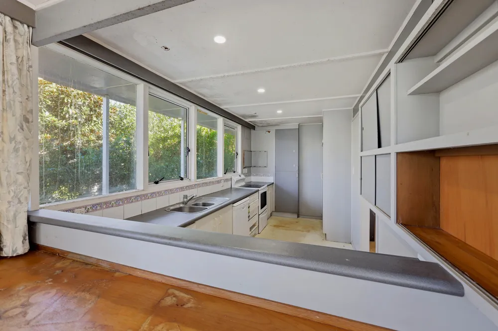 Photos of 28 Montana Avenue