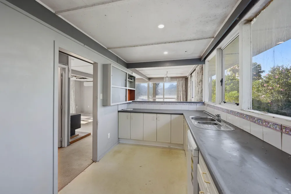 Photos of 28 Montana Avenue