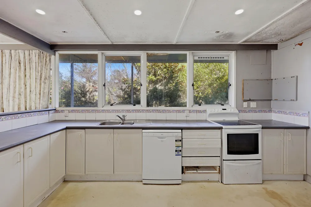 Photos of 28 Montana Avenue