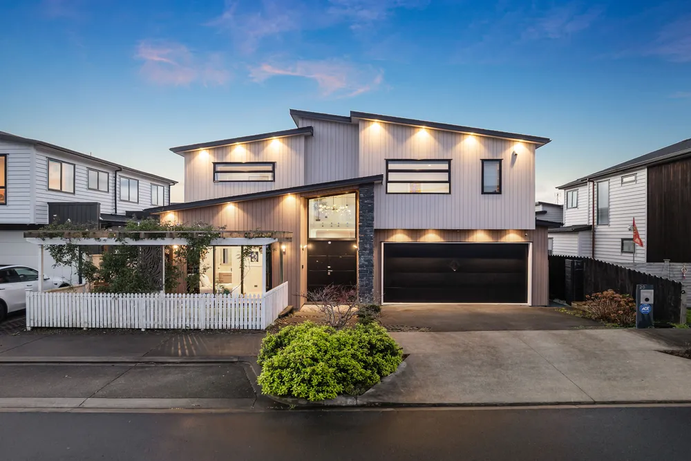 Photos of 20 Riroriro Road