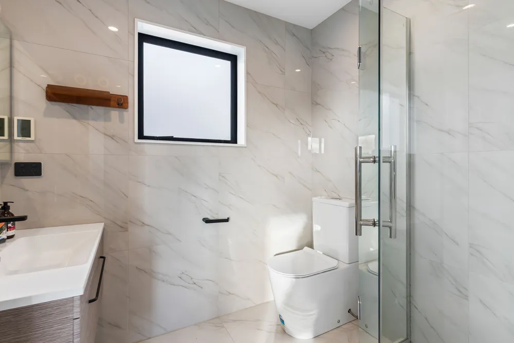 Photos of 20 Riroriro Road