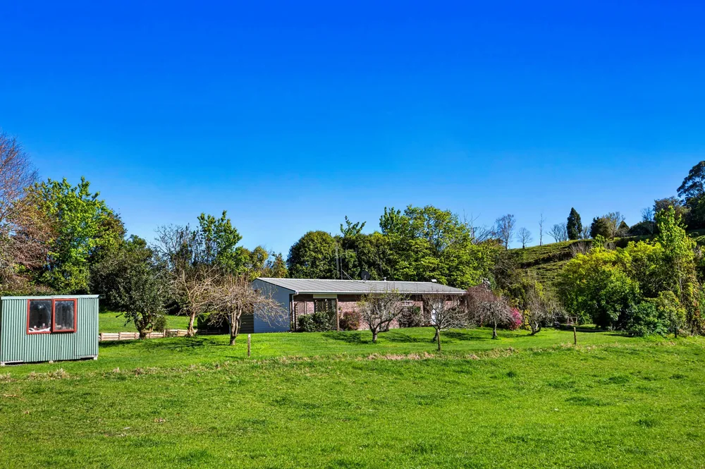 Photos of 347C Pyes Pa Road