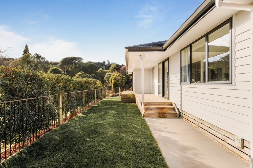Photos of 1 Pohutukawa Way