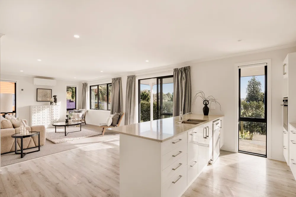 Photos of 1 Pohutukawa Way