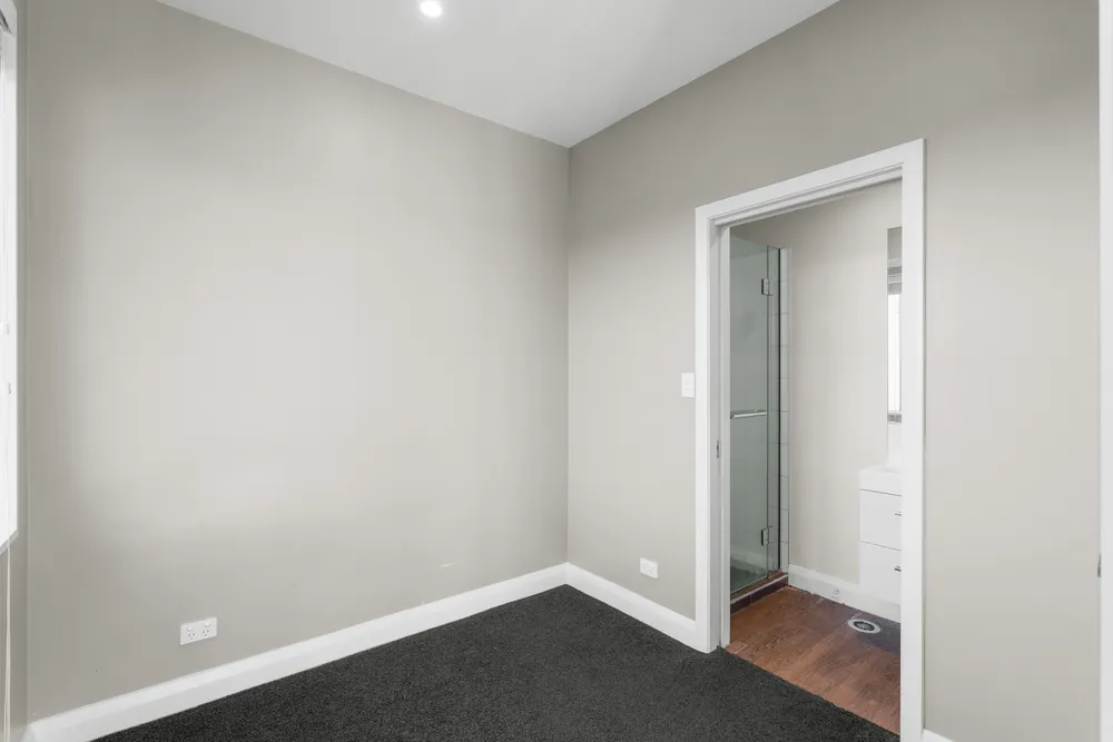 Photos of 25 Dow Square