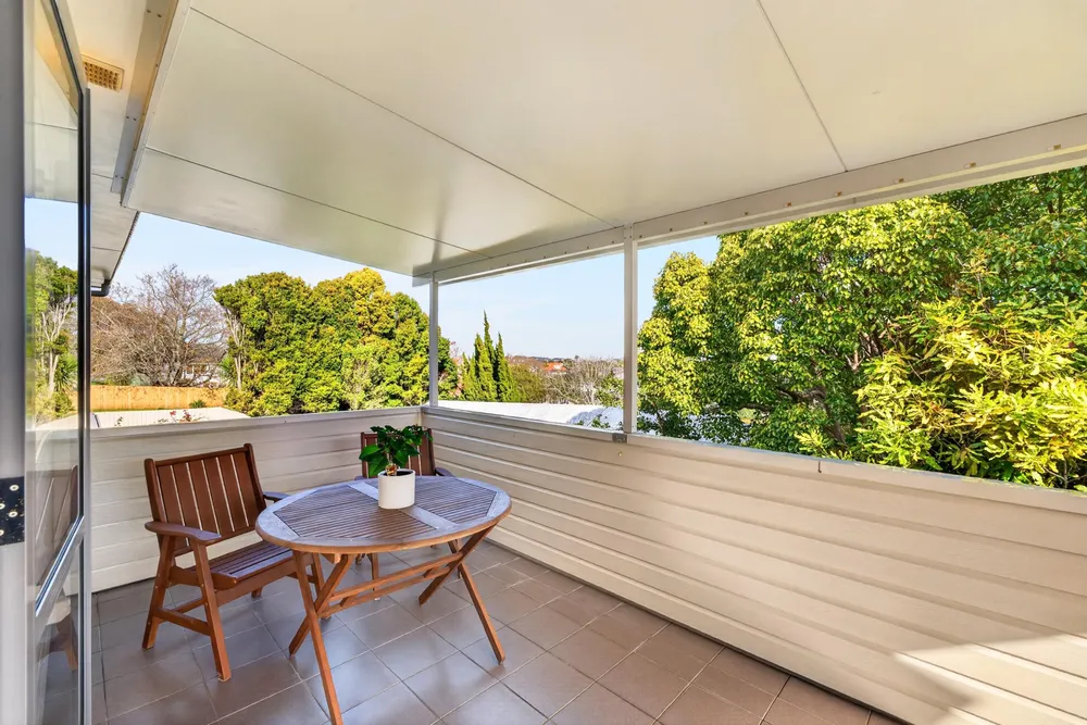 Photos of 2/51 Merani Street