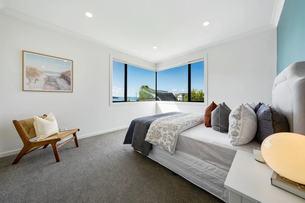 Photos of 1 Beulah Avenue