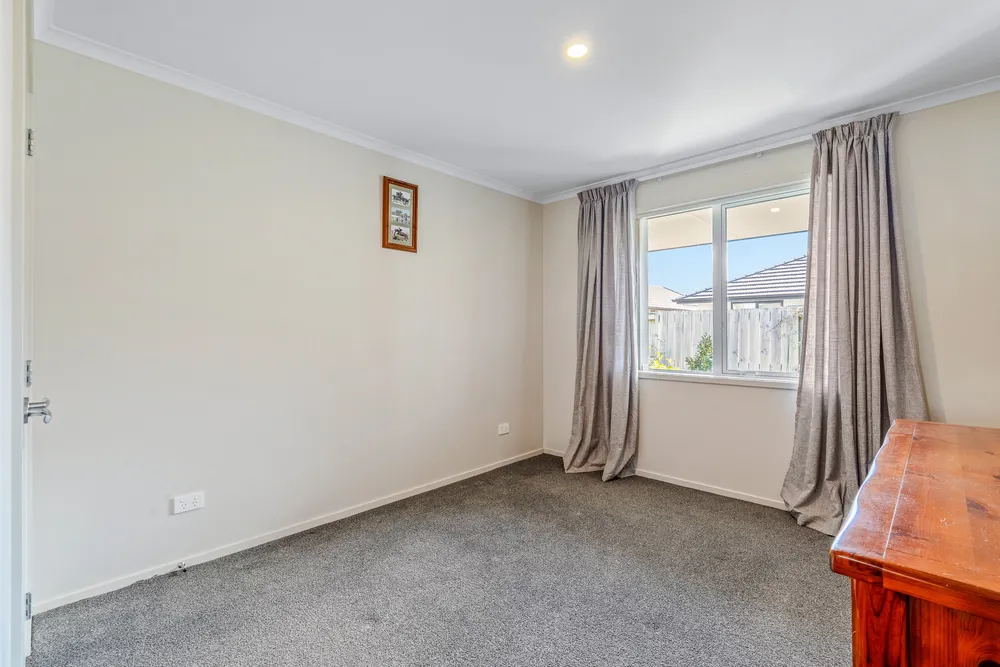 Photos of 58 Farrier Street