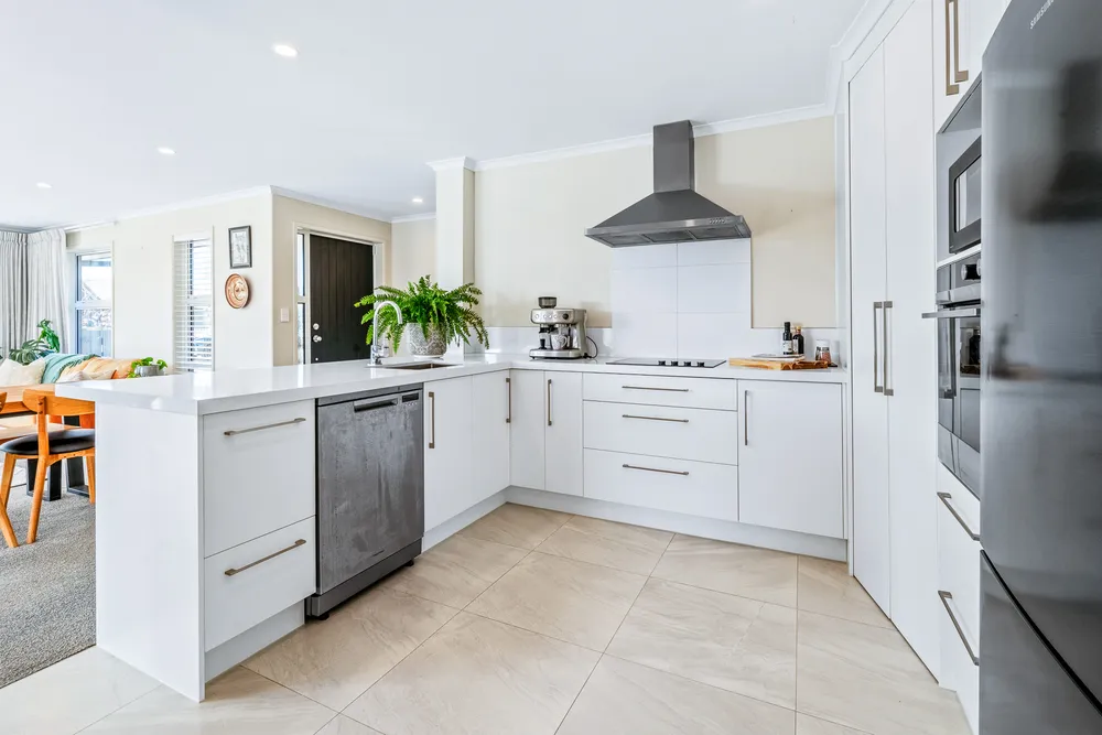 Photos of 58 Farrier Street