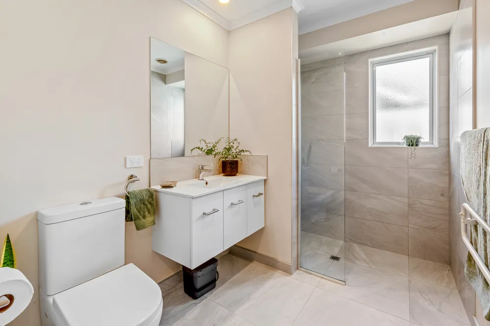 Photos of 58 Farrier Street