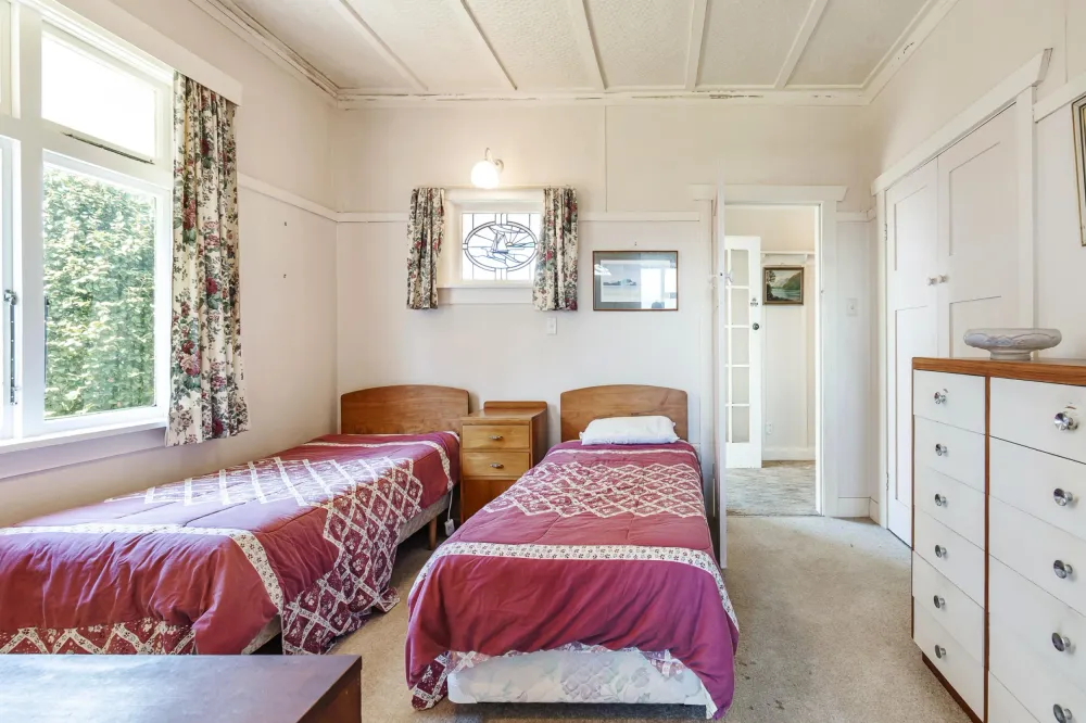 Photos of 22 Roy Terrace