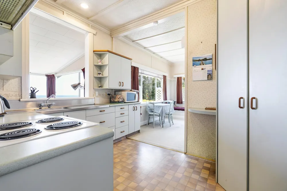 Photos of 22 Roy Terrace