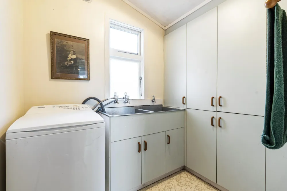 Photos of 22 Roy Terrace