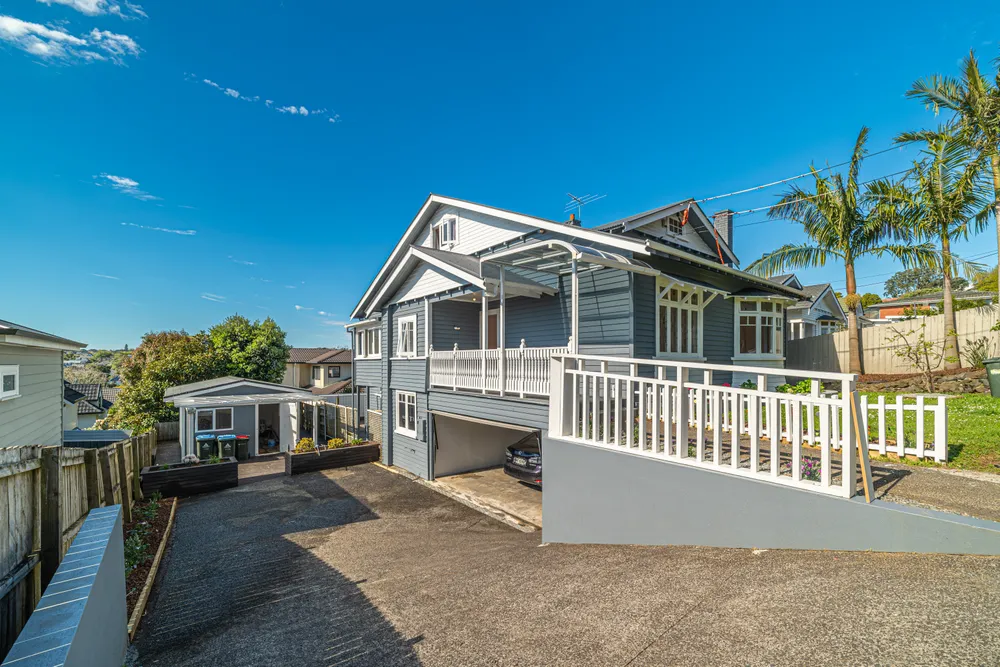 Photos of 57 Landscape Road