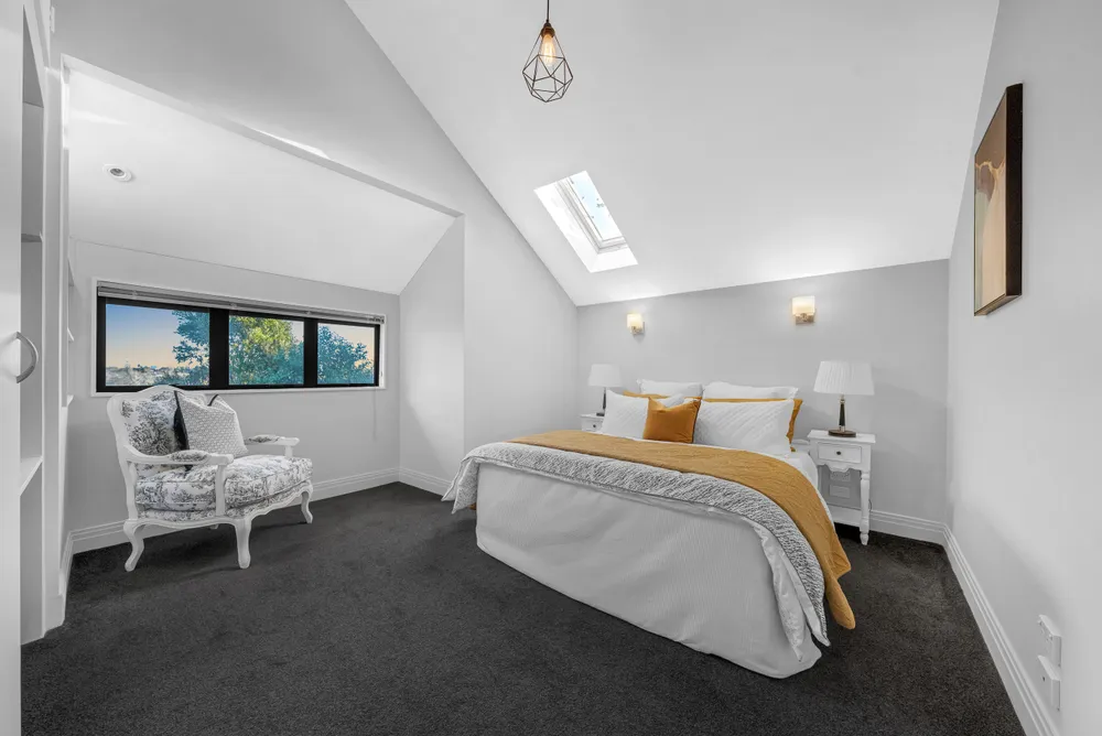 Photos of 5 Kempthorne Crescent
