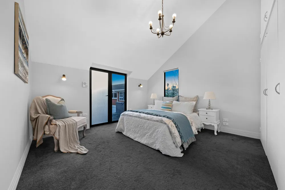 Photos of 5 Kempthorne Crescent