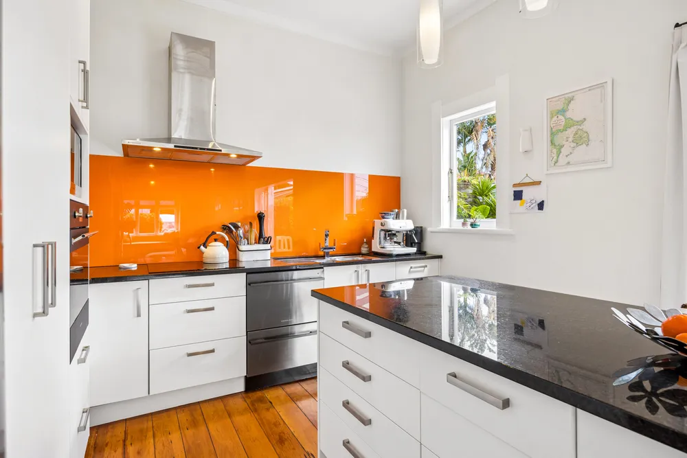 Photos of 1B Segar Avenue