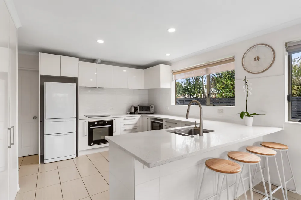 Photos of 1A Charlenne Close