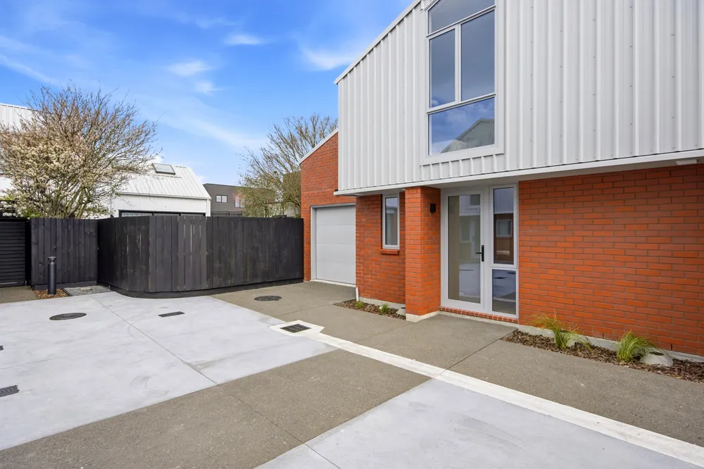 Photos of 8 Edlin Lane