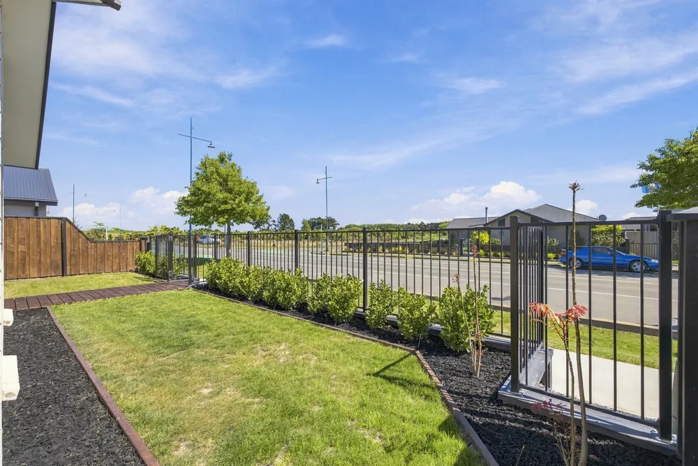Photos of 8 Edlin Lane