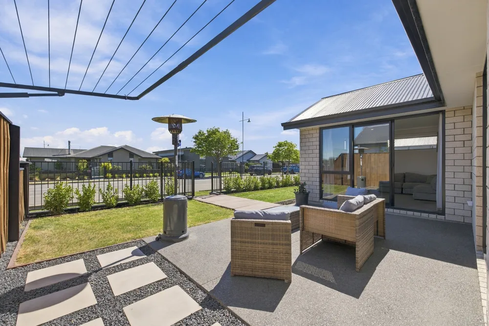Photos of 8 Edlin Lane