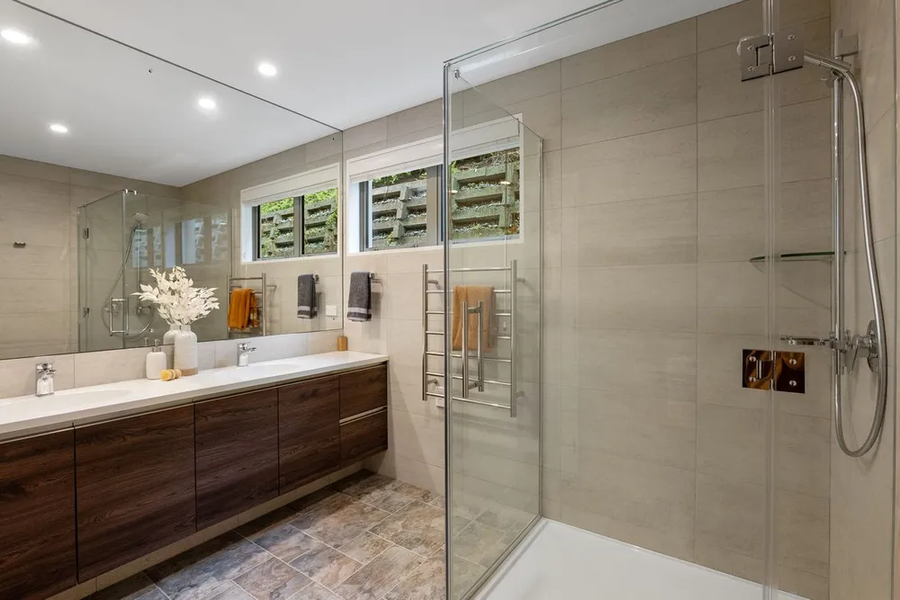 Photos of 5 Vista Place