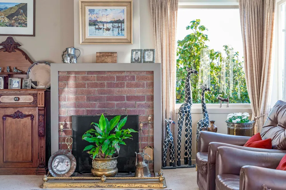 Photos of 45 Sayegh Street
