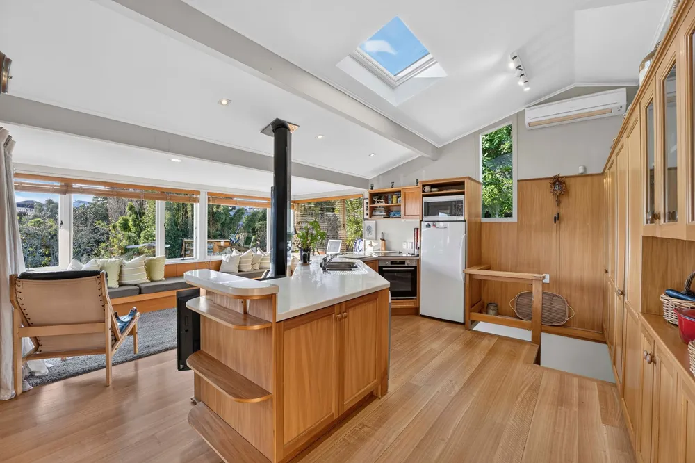 Photos of 45 Sayegh Street