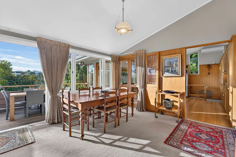 Photos of 45 Sayegh Street