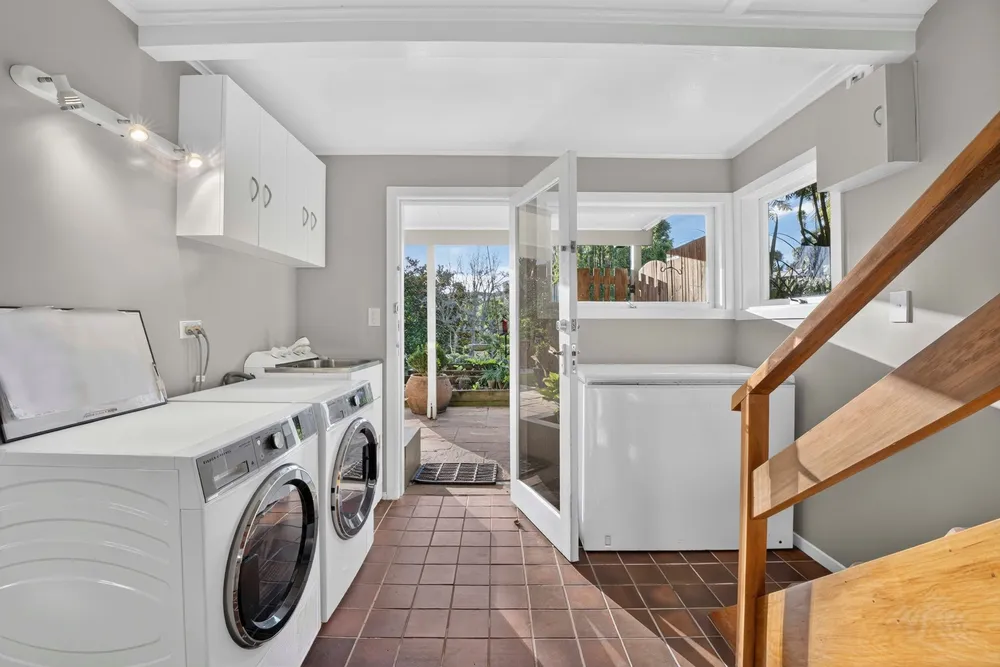 Photos of 45 Sayegh Street