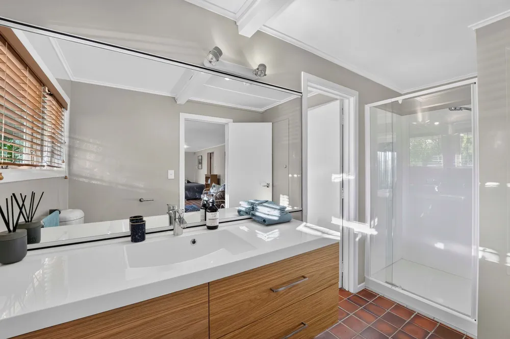 Photos of 45 Sayegh Street
