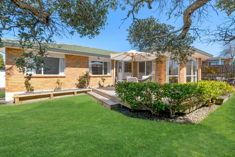 Photos of 2/248 Botany Road