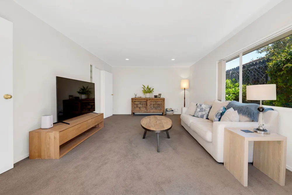 Photos of 2/248 Botany Road