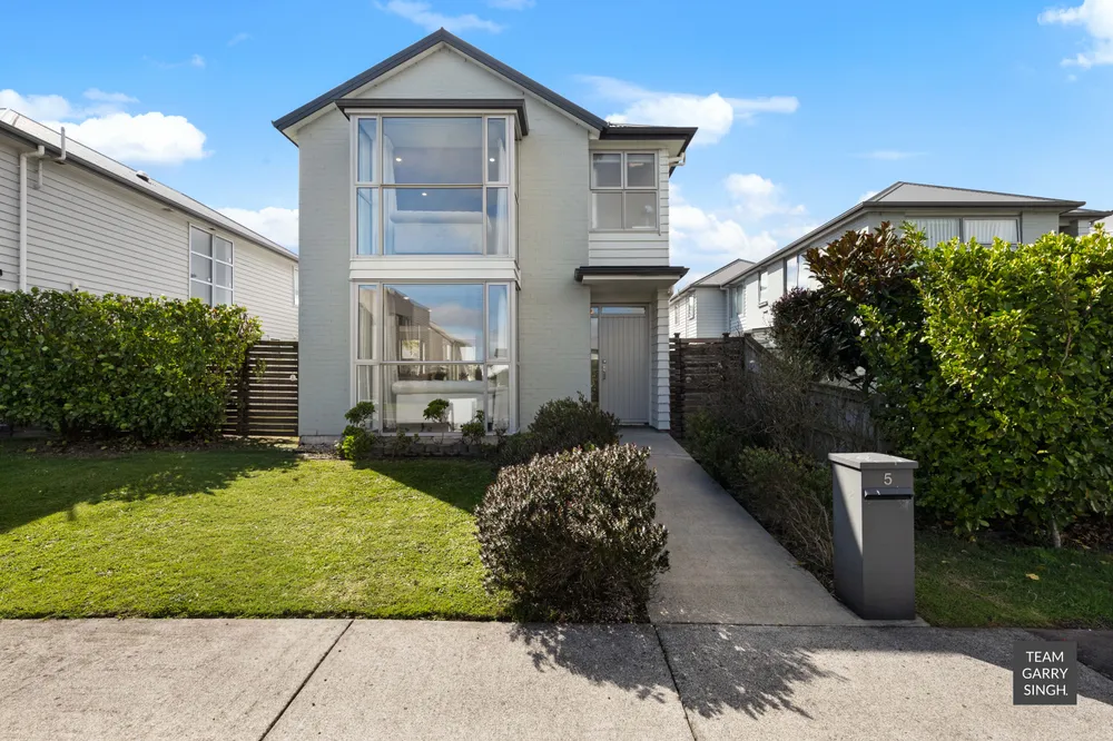 Photos of 5 Hakaro Way