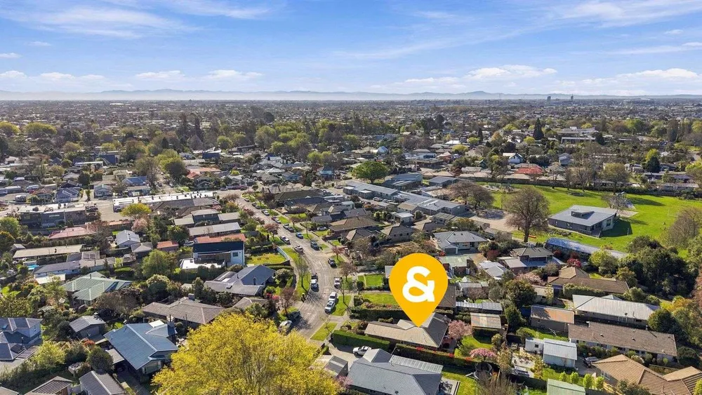 Photos of 16 Remuera Avenue