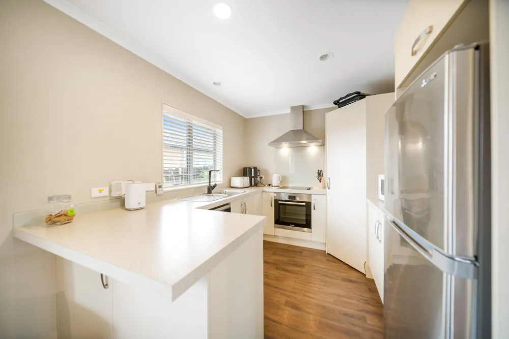 Photos of 34 Paterson Avenue West