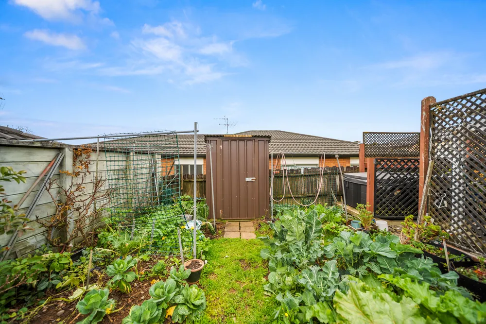 Photos of 34 Paterson Avenue West