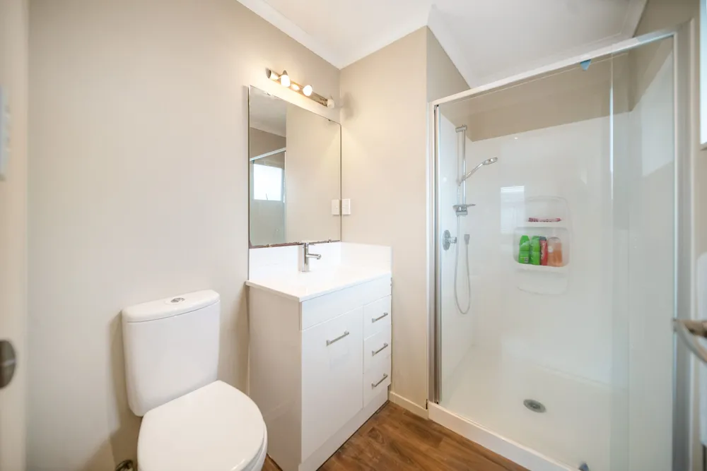 Photos of 34 Paterson Avenue West