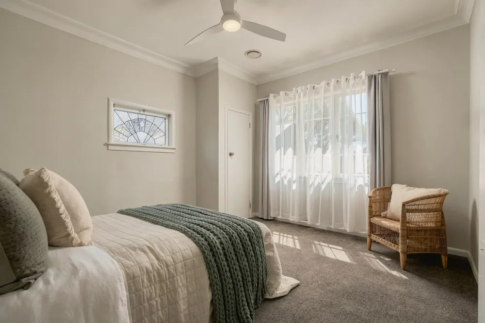 Photos of 6 Strowan Avenue