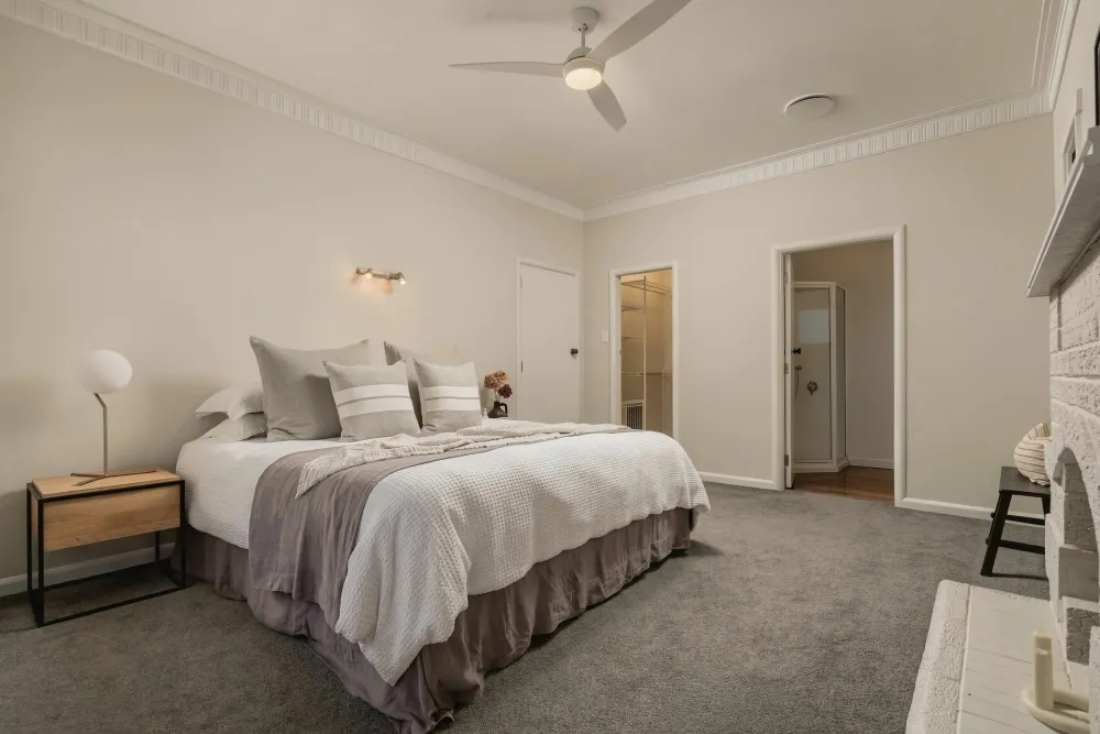 Photos of 6 Strowan Avenue