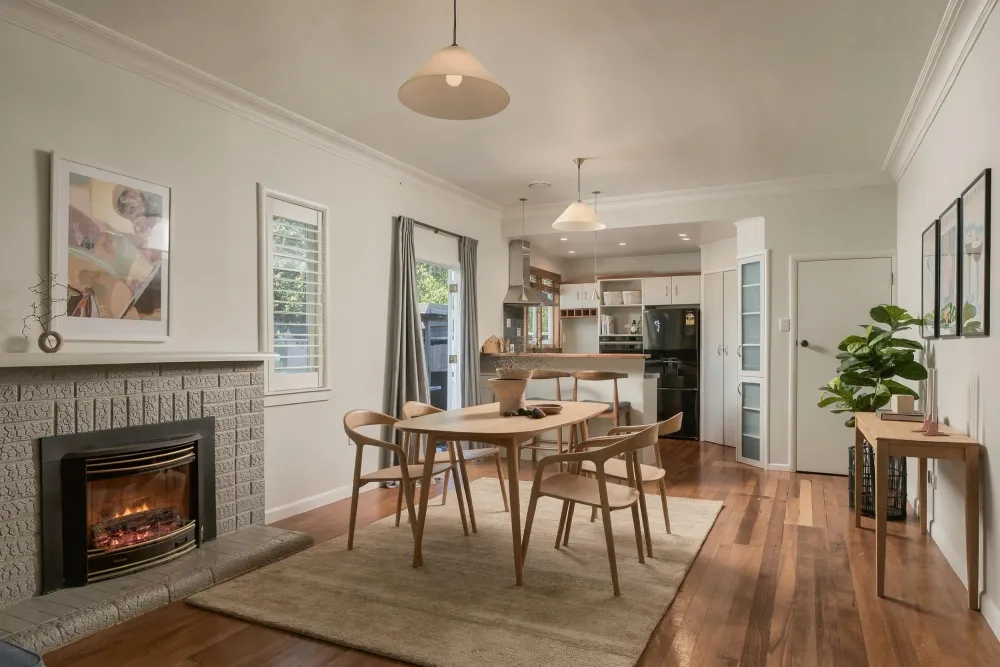 Photos of 6 Strowan Avenue