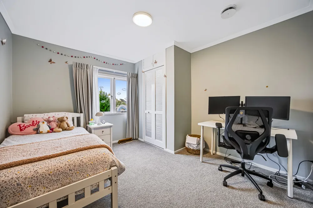 Photos of 16A Auld Street