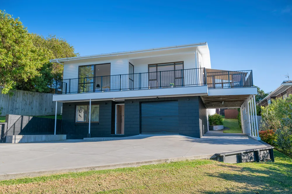 Photos of 64 Shakespear Road