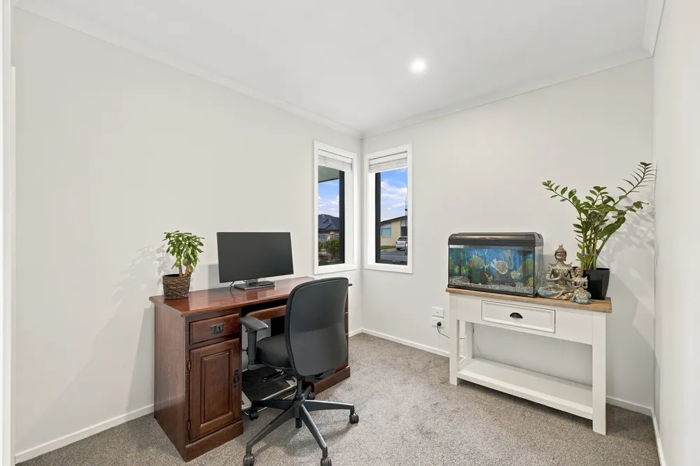 Photos of 10 Dahlia Drive