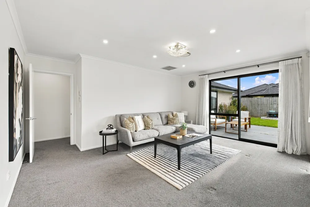 Photos of 10 Dahlia Drive