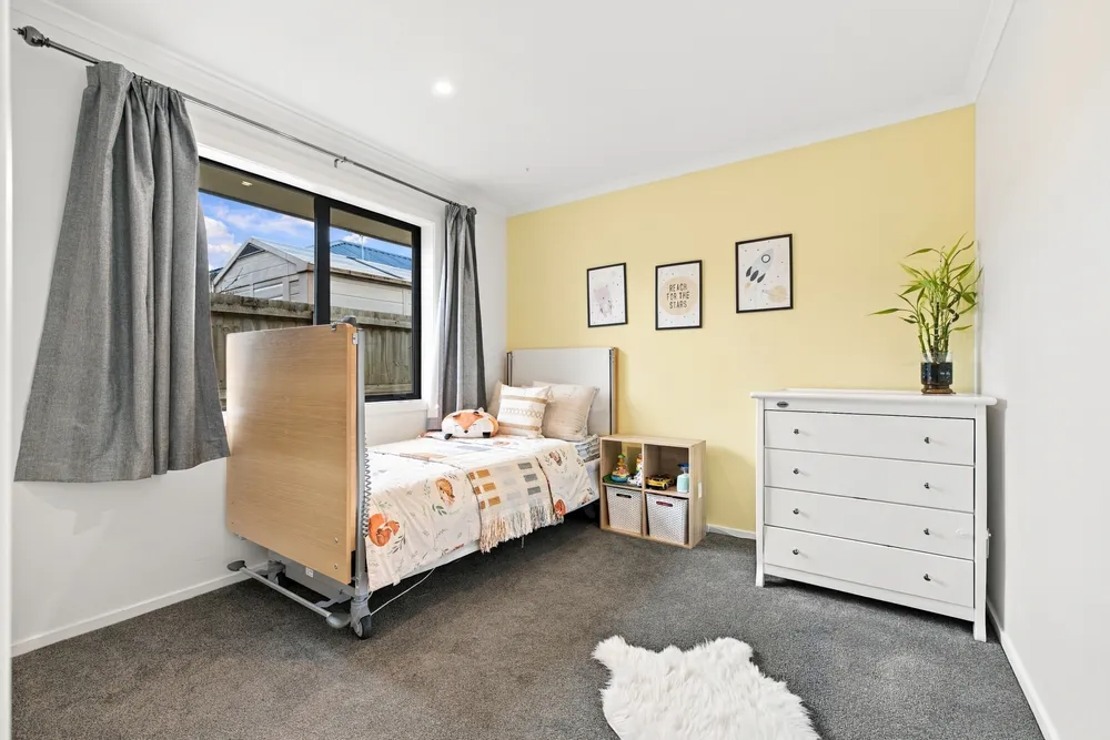Photos of 10 Dahlia Drive