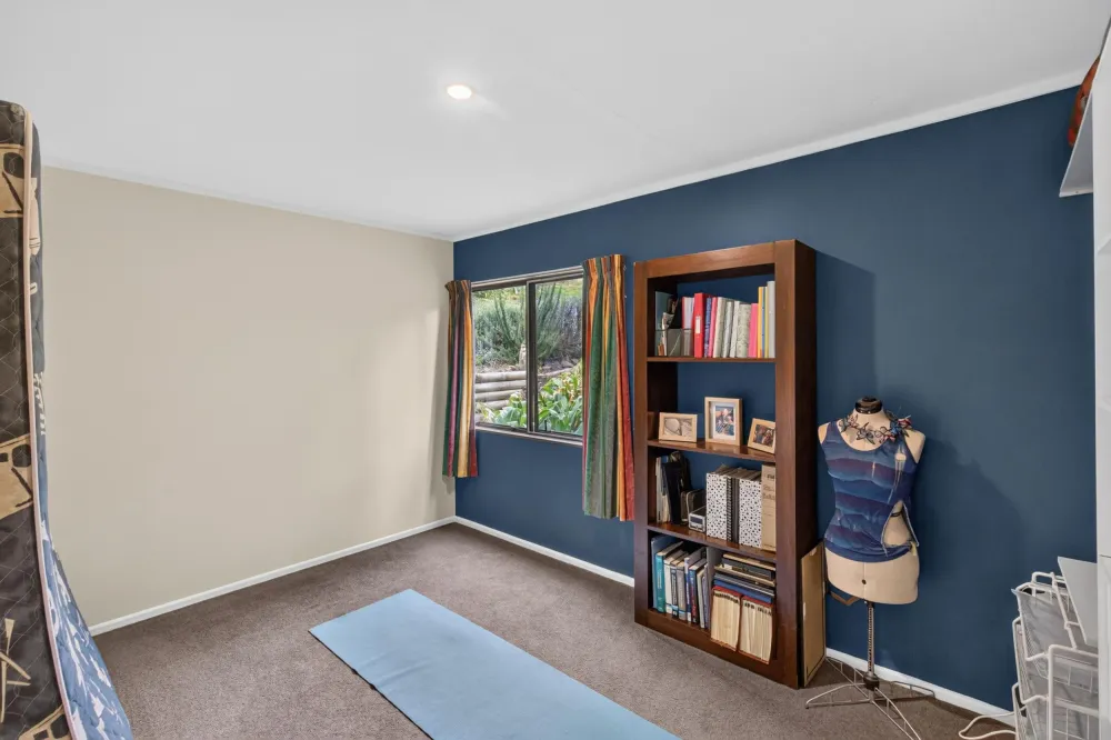 Photos of 24 Reynolds Valley Road