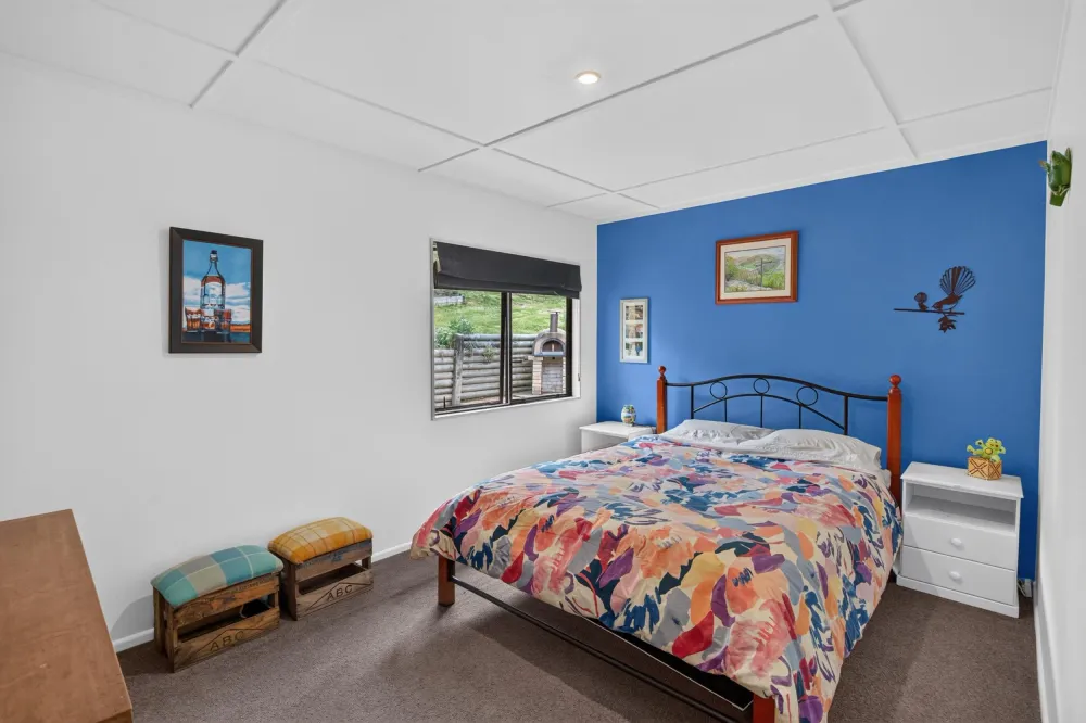 Photos of 24 Reynolds Valley Road