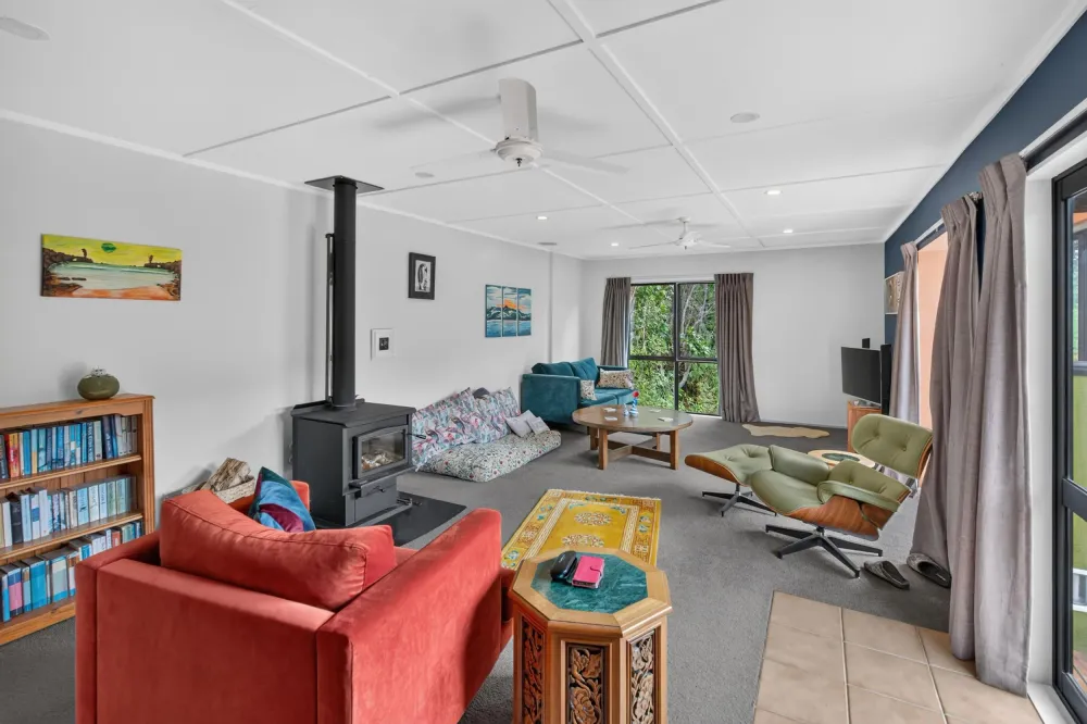Photos of 24 Reynolds Valley Road