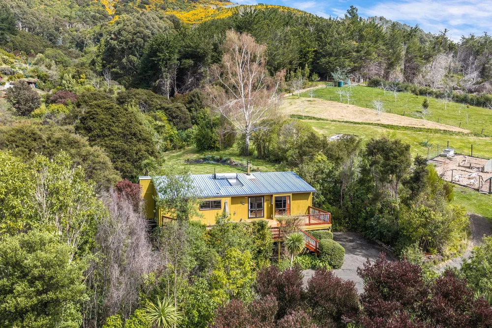 Photos of 24 Reynolds Valley Road